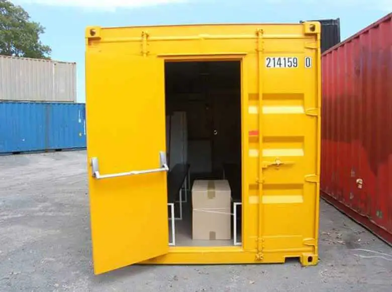 Lunchroom Containers